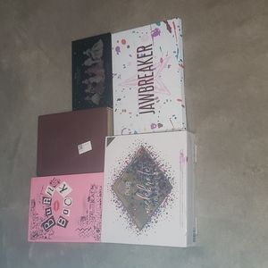 Eyeshadow lot of 5 palettes